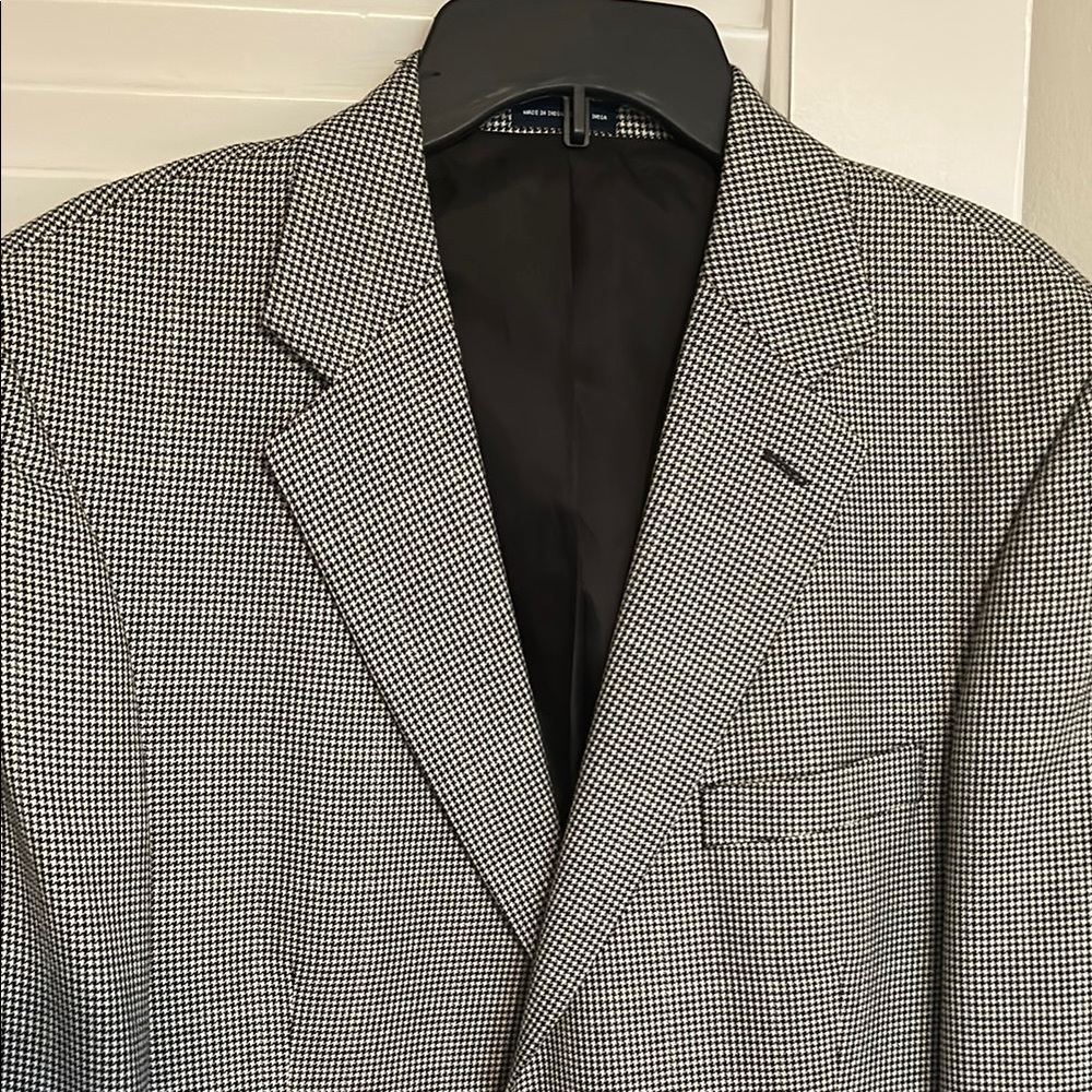 Stafford Men's Black and White Houndstooth Blazer Sport Coat Jacket